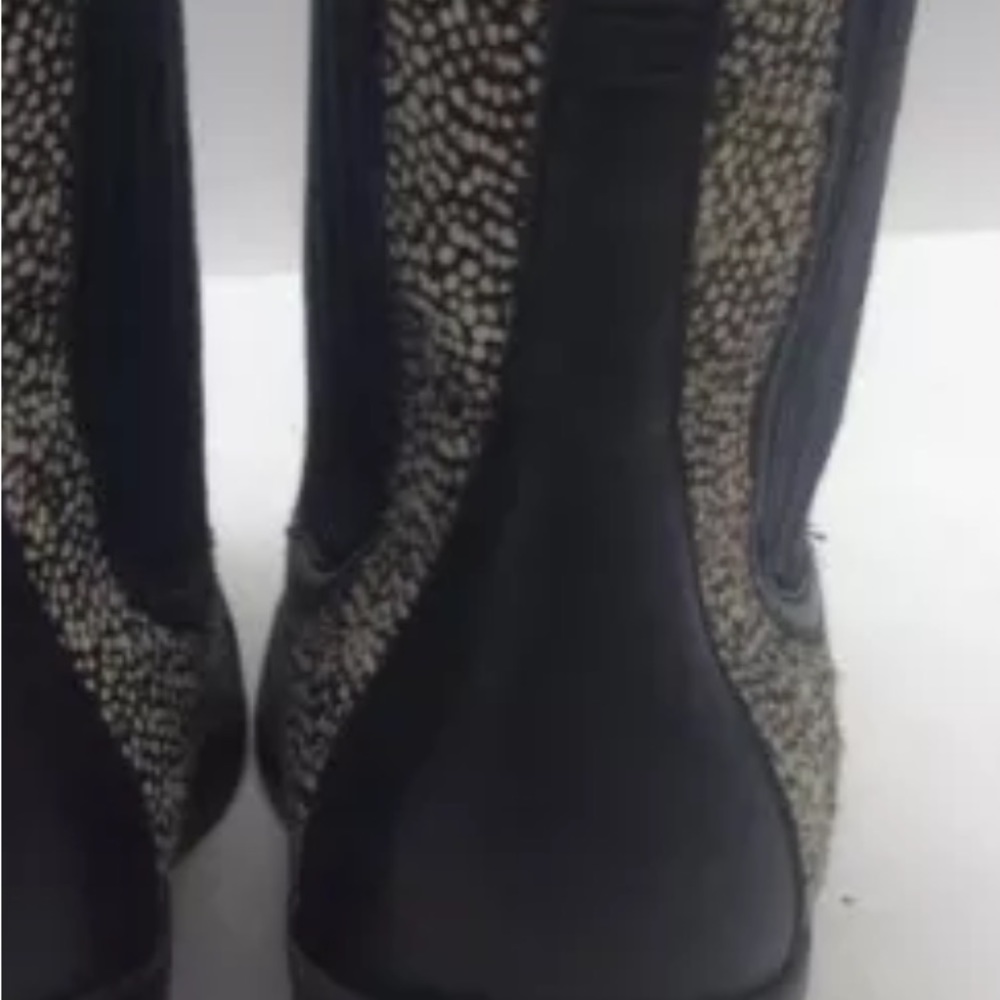 Final price-Closing💕New Uggs Camden Exotic Chelsea boot - Picture 4 of 13